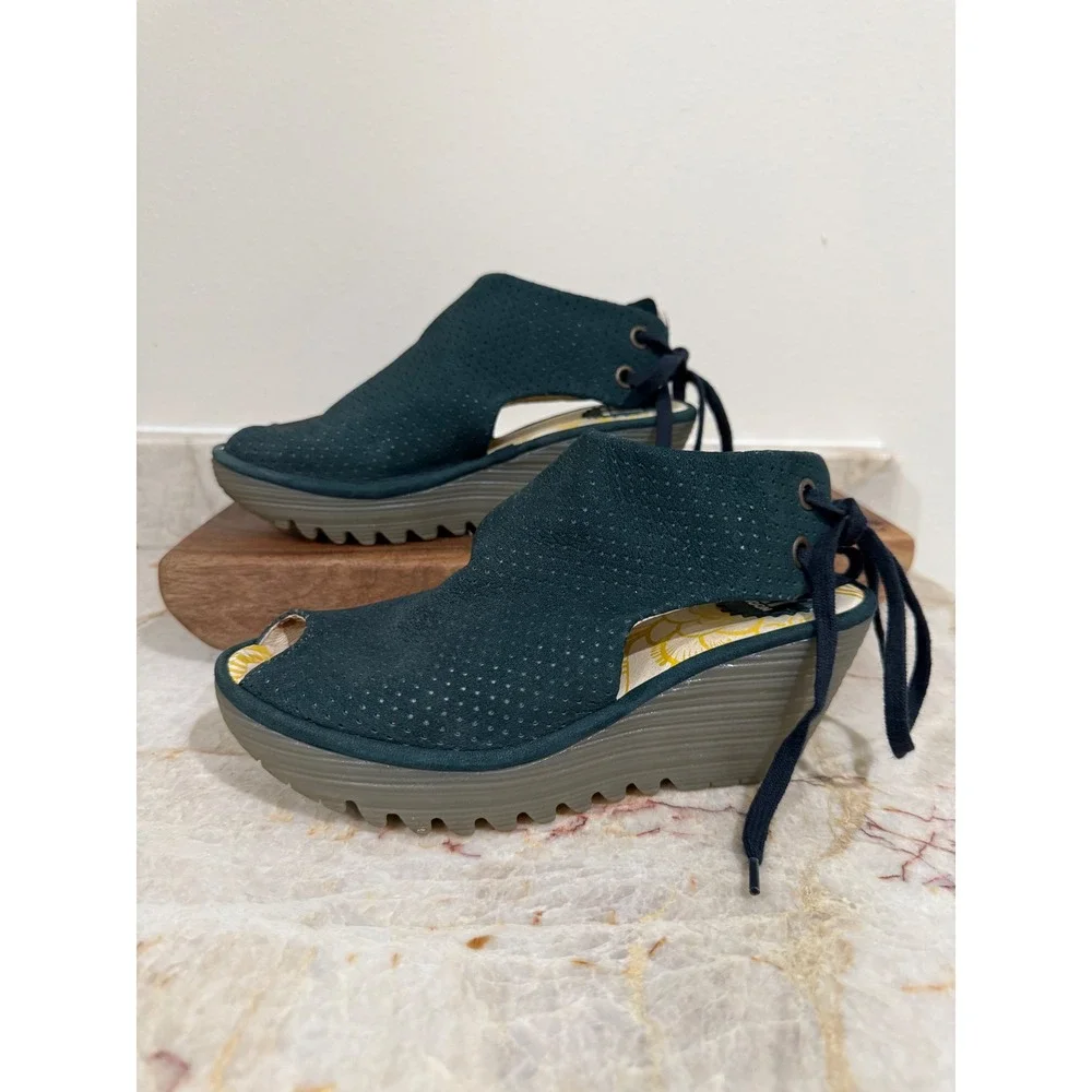 FLY London Ypul Wedge Sandals Cupido Reef Green Leather EU 36 US 5.5-6
